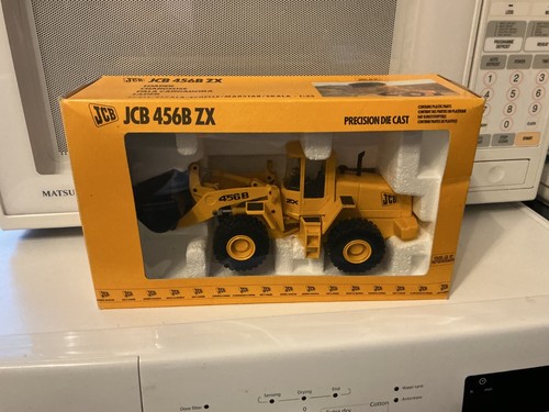 Joal scale jcb - 1:35,