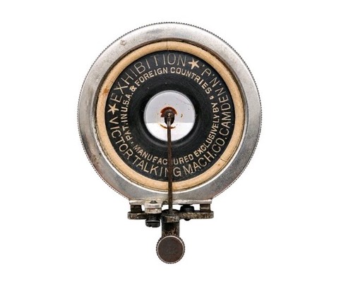 Antique victor victrola - antique,