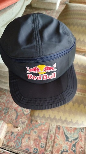 Red bull athlete - red,