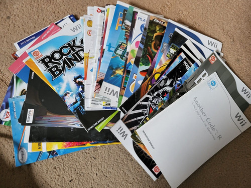 Nintendo wii manuals with - wii, manuals,