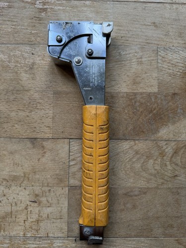 Arrow ht50p heavy - heavy, duty