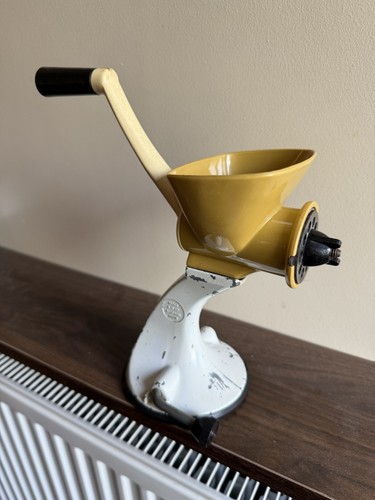 Spong vintage meat mincer - spong, &