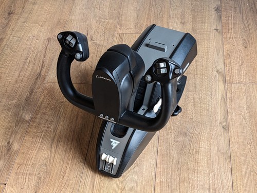 Thrustmaster tca yoke boeing - thrustmaster,