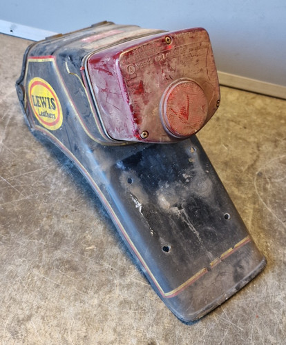 Honda cb125t rear mudguard - honda,