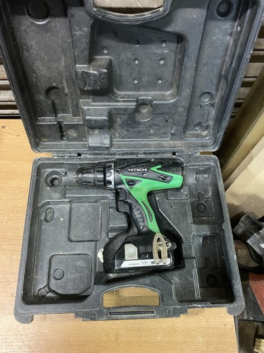 Hitachi cordless drill 18v - cordless,