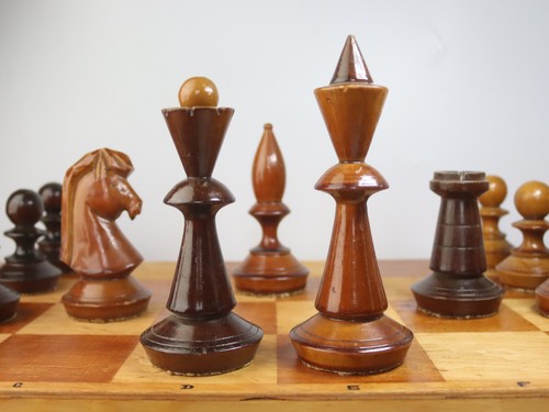 Massive vintage soviet chess - massive,