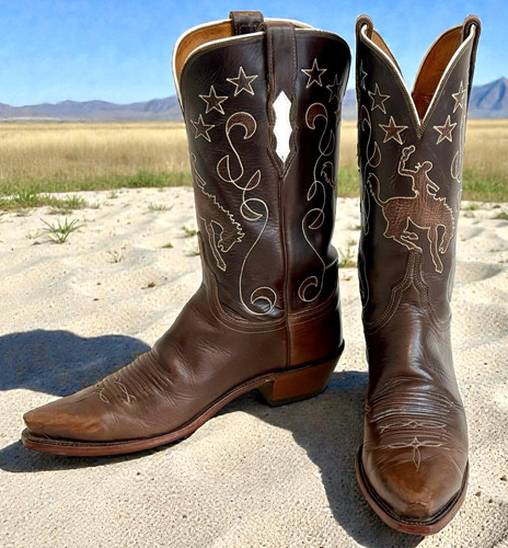 Rare lucchese bucking - lucchese, &