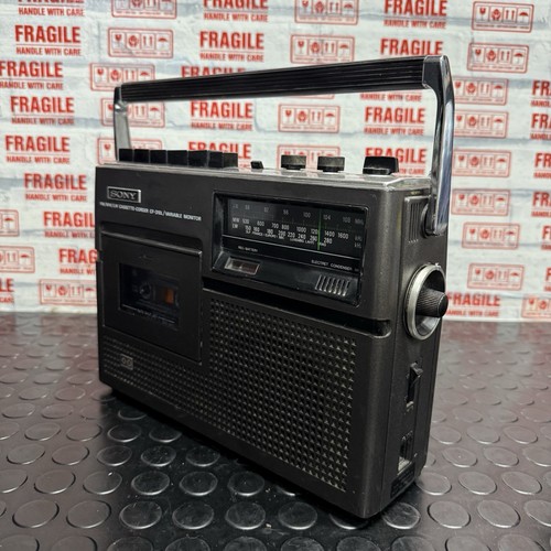 Vintage sony 310l radio - cf-310l,