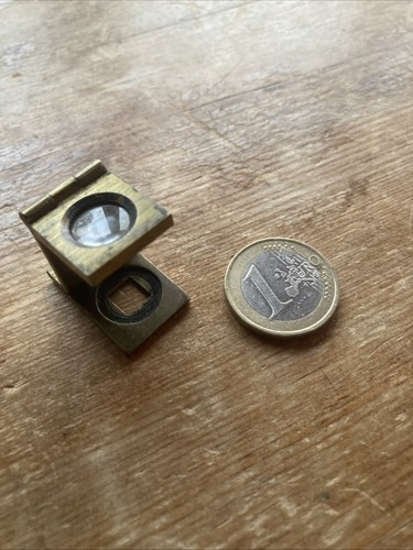 Brass magifying tool - magifying,