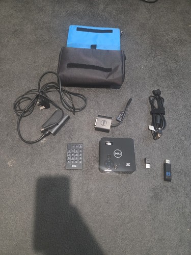 Used m110 dell mini projector - used,