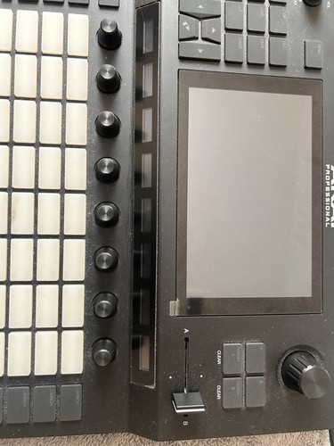 Akai professional force - akai,