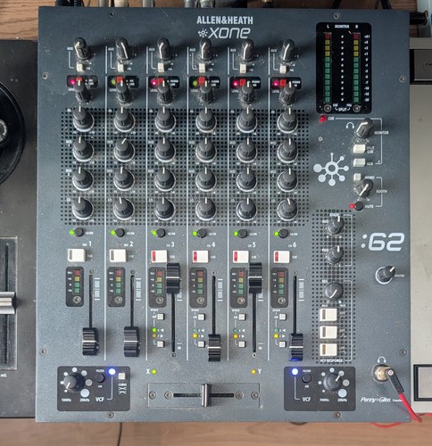 Allen heath xone 62 - &,