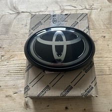 Genuine Toyota Front Grille