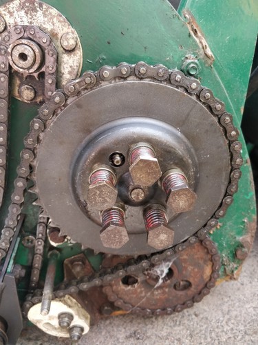 Set chains to fit - chains,