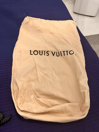 Authentic louis vuitton - authentic,