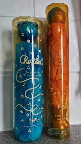 Pair pylones designer - pair,