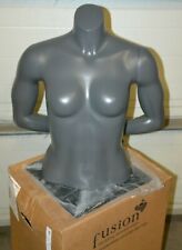 NIKE FEMALE BUST BACK ARMS