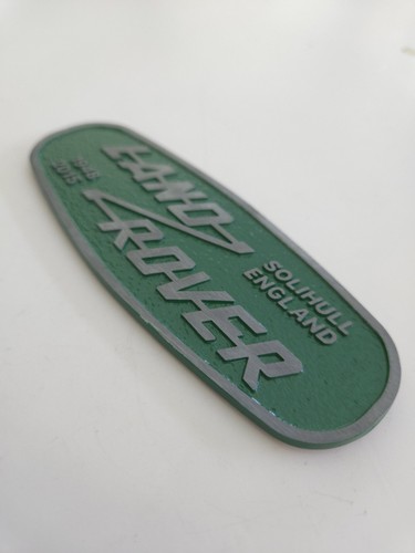Land rover defender badge - land,