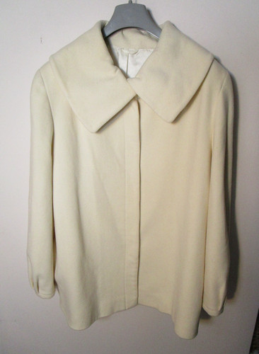 Hobbs cream ivory coat - 18, with