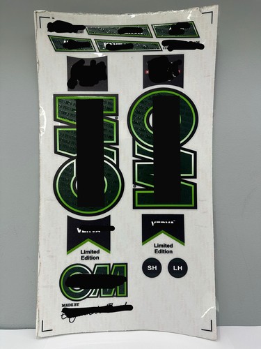 Cricket bat sticker - bat,
