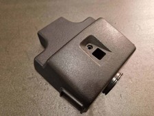 ROVER METRO 114 GTI (16V) NOS STEERING COLUMN UPPER PLASTIC COVER (QRB10001)