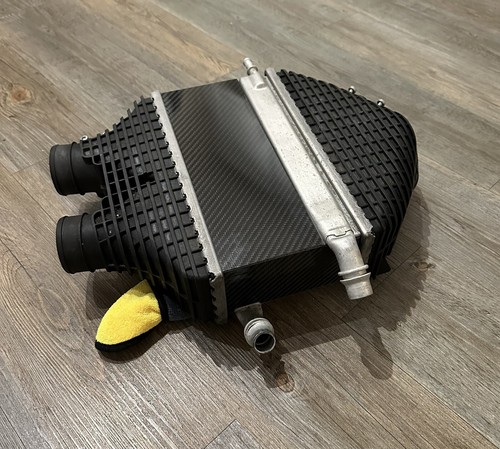 Real carbon fibre - real, charge