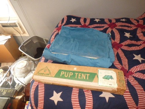 Vintage camp inn canvas open - inn,