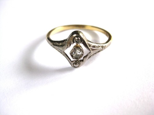 Antique ring gold - antique,
