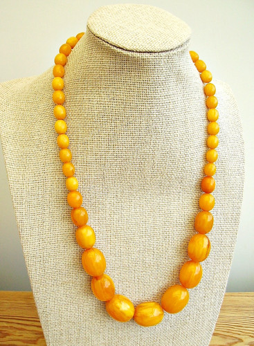 Vtg art deco egg - art,