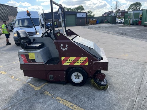 Yard road diesel sweeper - yard,