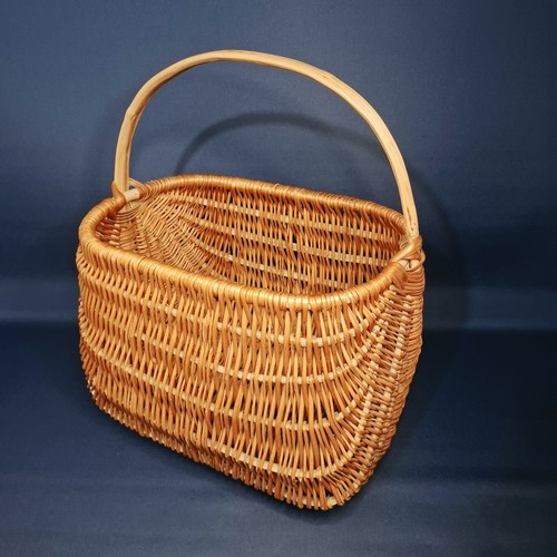 Vintage wicker shopping - wicker, basket