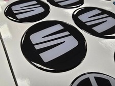 SEAT Centre cap gel badges -
