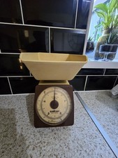 Vintage Retro 1983 Brown Cream Kitchen Weighing Scales Salter 33 1983 VGC Prop