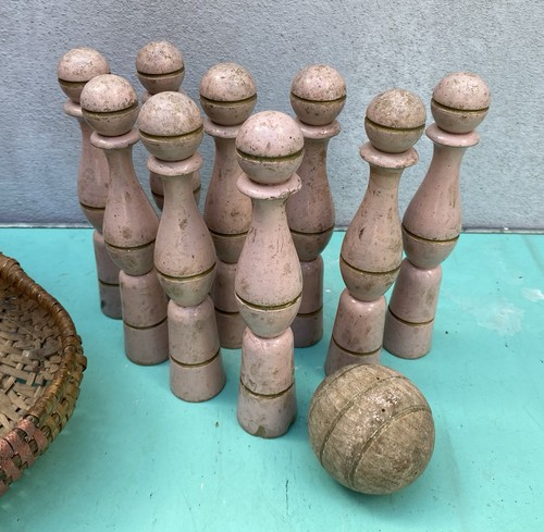 Stunning antique set 9 - set, of