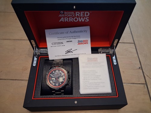 Citizen raf red arrows - raf,