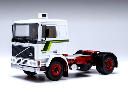 Ixo diecast 1983 volvo - ixo,