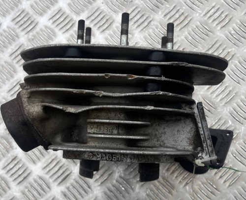 Suzuki rm250 cylinder - rm250,