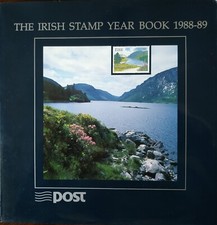 IRELAND  1988-89 THE IRISH STAMP YEAR BOOK COMPLETE MNH. HIB CP22 CATALOGUED €85