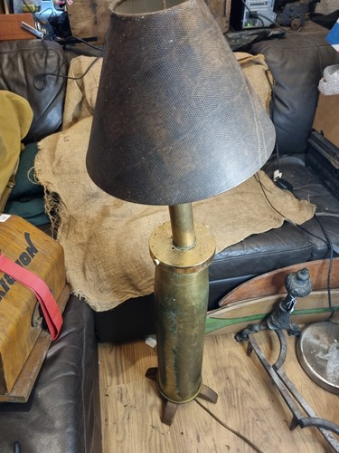 Brass artillery shell - shell, cases
