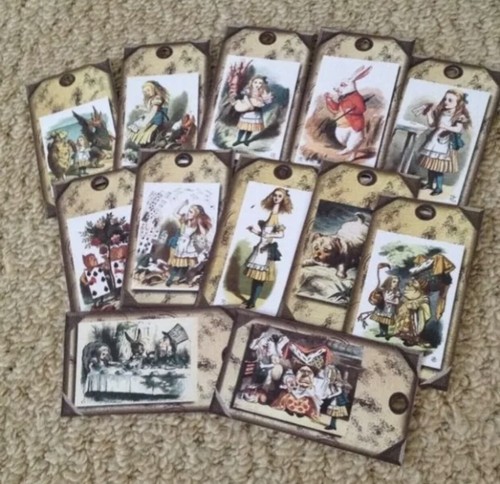 Gift tags alice in - 12,