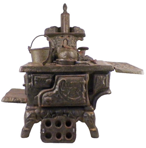 Crescent cast iron - iron, toy