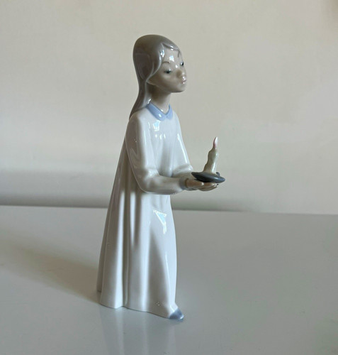 Lladro porcelain girl holding - lladro,