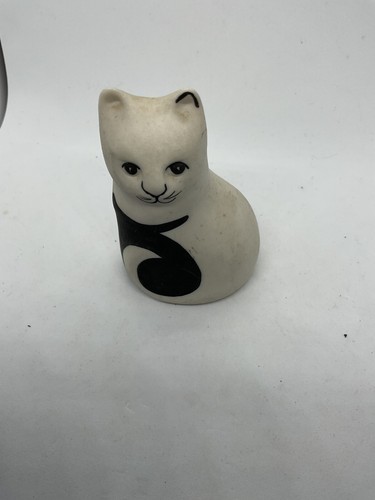 Highbank porcelain cat - highbank,