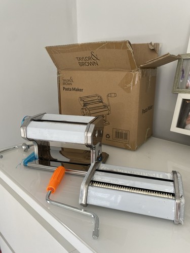 Pasta machine brand new - machine,