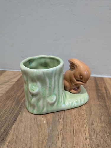 Vintage hornsea pottery rabbit - pottery,