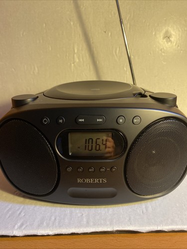 Robert zoom box - robert’s, fm