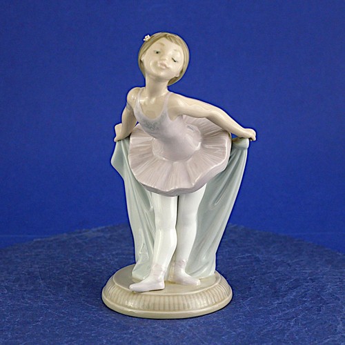 Nao lladro recital - lladro, my