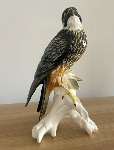 Ceramic falcon bird prey - of,