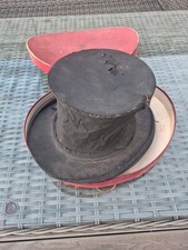 ANTIQUE THE CORK HAT COMPANY COLLAPSABLE TOP HAT & THOM TOWNEND HAT BOX  DISPLAY