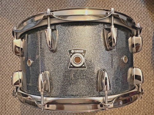 Yamaha oak loud - 14”x,